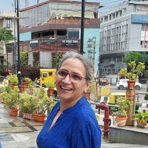 Meet your Posher, Parveen